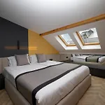 Tsaribrod Design *