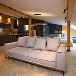 Tsaribrod Design شقة *