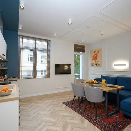 Tsaribrod Design * וארנה