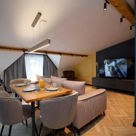 דירה Tsaribrod Design וארנה