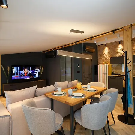 Tsaribrod Design דירה וארנה