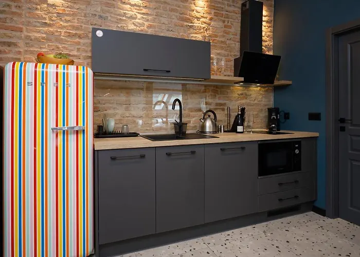 Tsaribrod Design * 바르나